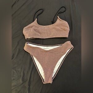 Cupshe Bikini. Size M.